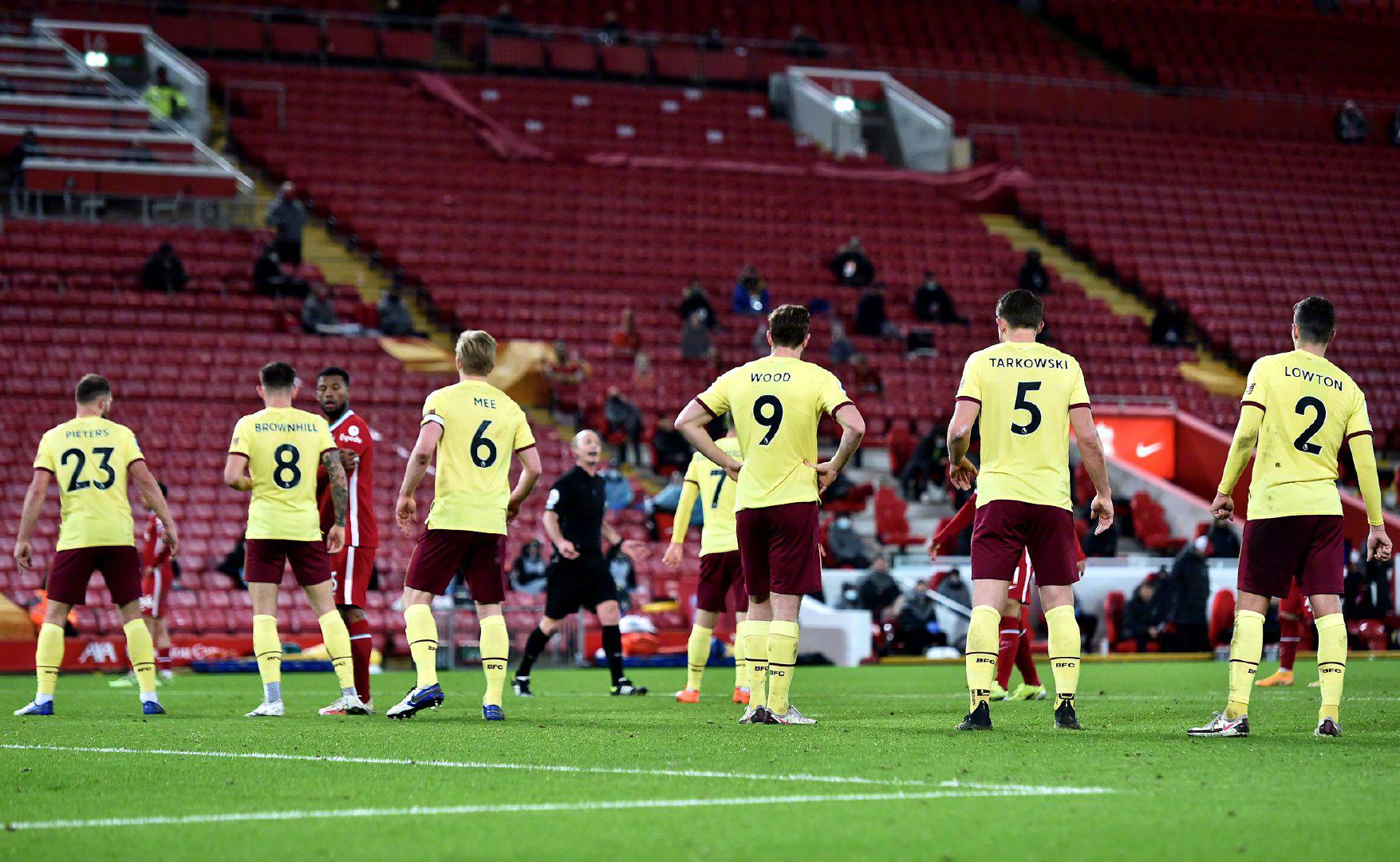 人们在呐喊 人们在呐喊